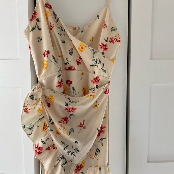 Superdown Gianni Ruffle Mini Dress - Picture 5 of 6